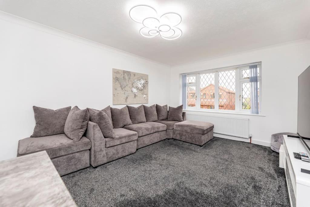 Luxurious Detached Bungalow Batley Luaran gambar