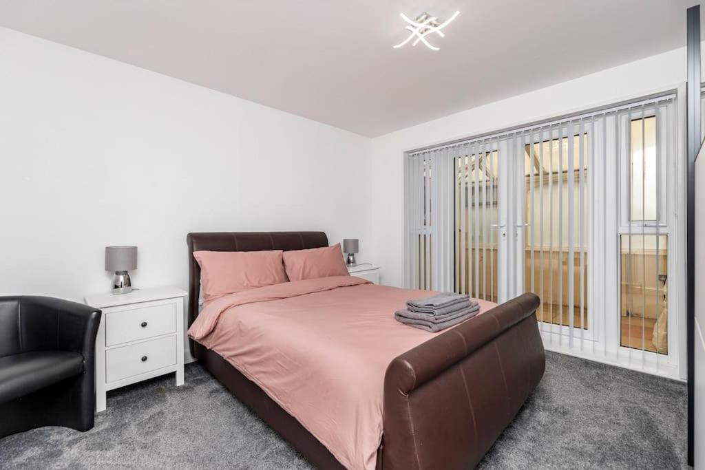 Luxurious Detached Bungalow Batley Luaran gambar