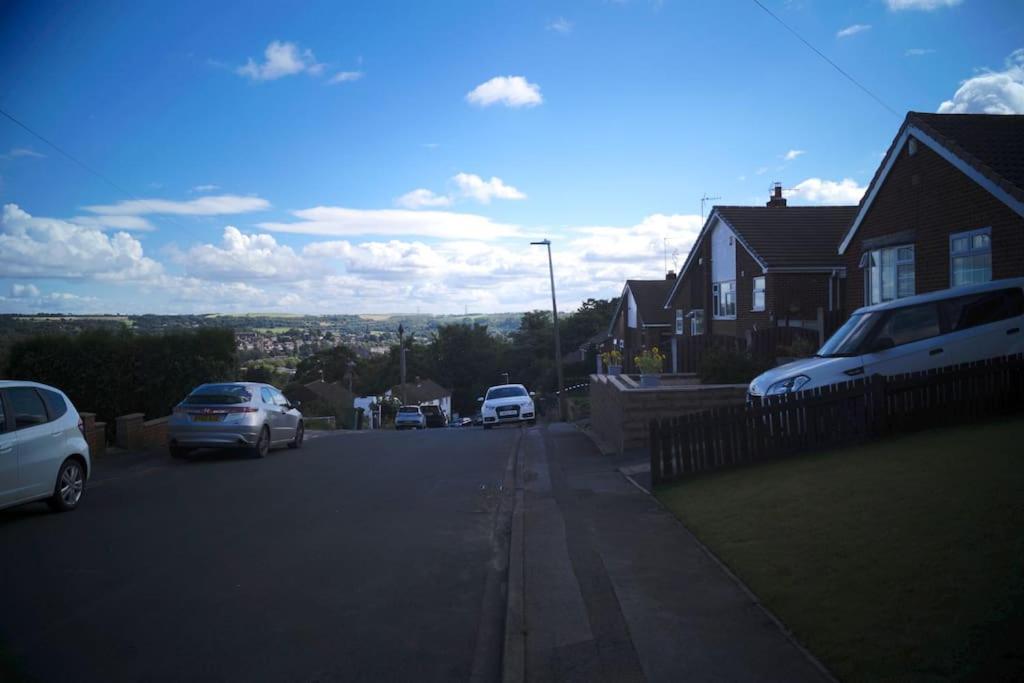Luxurious Detached Bungalow Batley Luaran gambar