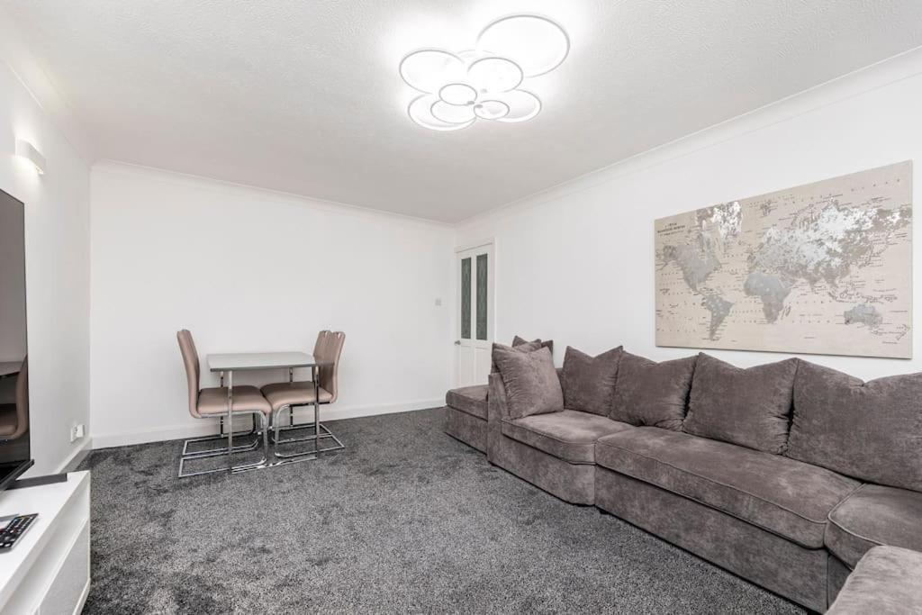Luxurious Detached Bungalow Batley Luaran gambar